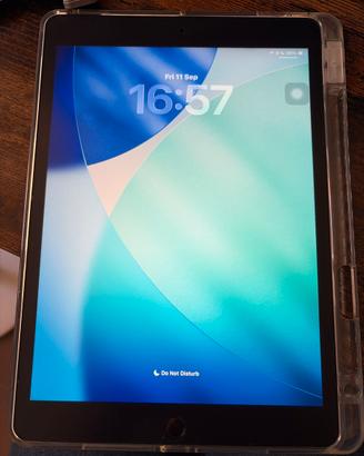 iPad 9ª generazione 64GB + Apple Pencil + cover