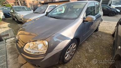 Volkswagen Golf 2.0 16V TDI 4mot. 5p. Sportline