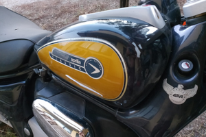 Aprilia Red Rose Classic