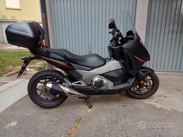 Honda Integra 750 - 2020