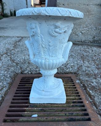 Vaso in cemento e polvere di marmo