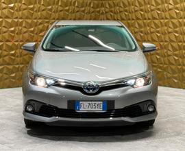 Toyota Auris 1.8 Hybrid Lounge