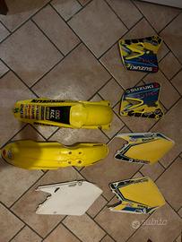 kit plastiche suzuki rm