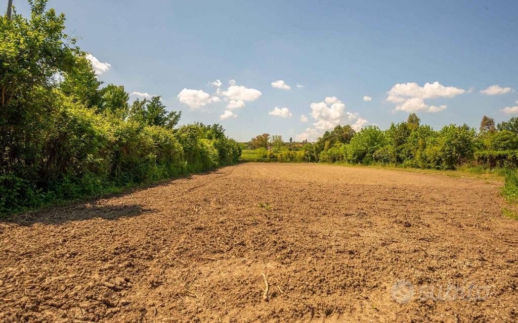 Terreno di 24118 m² a Roma - Vista 3