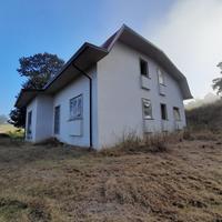 Villa indipendente in costruzione con giardino