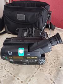 Videocamera video 8 GRUNDIG LC 735 E.