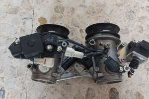 Ktm rc8 1190 corpo farfallato