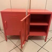 2 comodini-mobiletti in Metallo