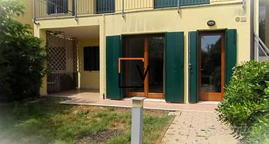 APPARTAMENTO INDIPENDENTE CON GIARDINO