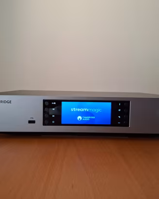 CAMBRIDGE CXN V2 - STREAMER & PRE AMP