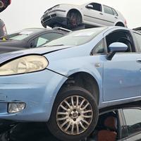 Fiat grande punto ricambi usati vettura rottamata