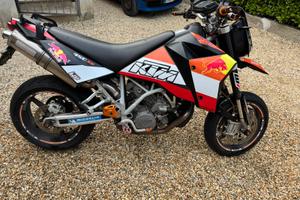 Ktm super moto 950
