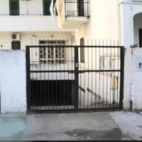 Vieste Garage in Via Umberto Giordano