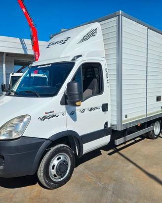 IVECO DAILY 3.0 180cv. CASSA IN ALLUMINIO E PEDANA