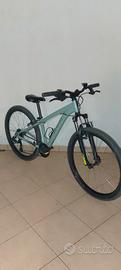Bicicletta Rockrider ST500