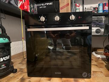 Forno come NUOVO
