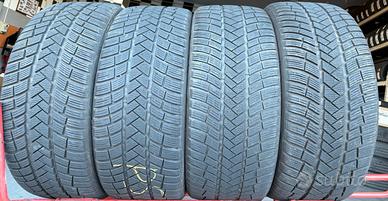 4 PNEUMATICI SEMINUOVI INVERNALI  255/40/21 102V