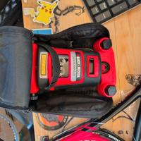 Livella Black & Decker funzionante con custodia