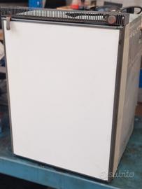Frigo 120lt barca camper 12v 12 volt indel b