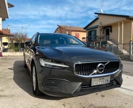 Volvo V60 B3 Geartronic Momentum Business - ELETTR