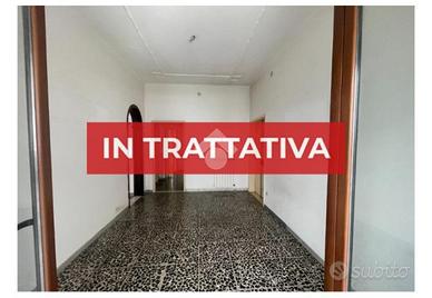 4 LOCALI A CEGLIE MESSAPICA