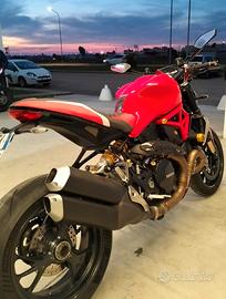 Ducati Monster 1200 R