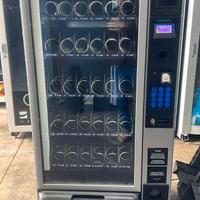 DISTRIBUTORE AUTOMATICO USATO