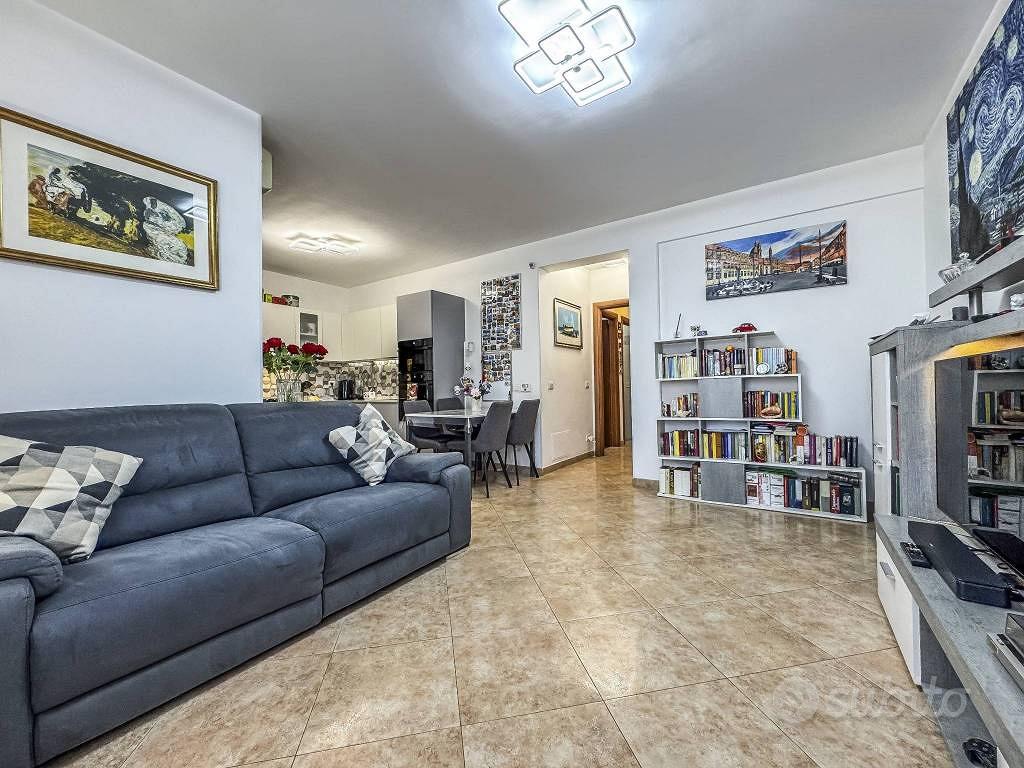 Appartamento – Roma, Acilia Sud, Municipio Roma X - Vista 2
