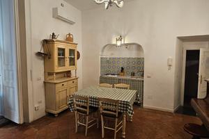 A 80 metri da Spaccanapoli