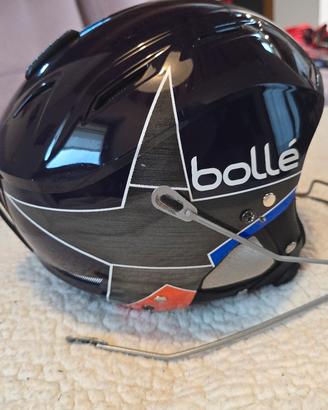 Casco Bollé con mentoniera 