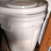 PINTA, kit per produzione birra, con tappatrice