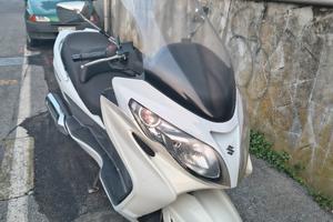 Burgman AN 400 anno 2013