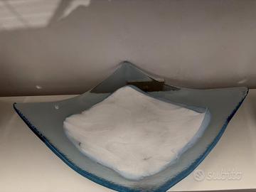 CENTROTAVOLA A FAZZOLETTO IN VETRO SOFFIATO DI MUR