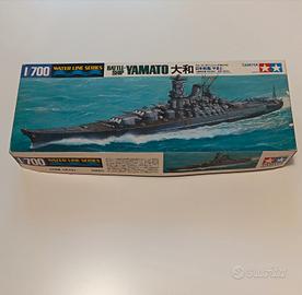 Tamiya nave Yamato scala 1/700 water line