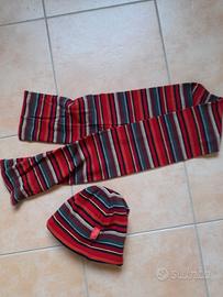 Sciarpa e cappello in pile Gallo