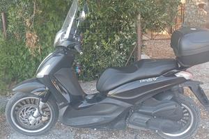 Beverly 300 police 
