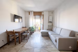 2 LOCALI A MONTEBELLUNA