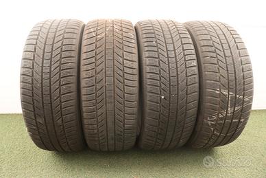 Gomme Continental 225 45 18 inverno