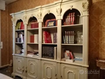 LIBRERIA IN STILE CLASSICO