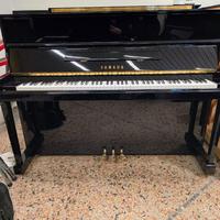 Pianoforte Yamaha P116 seminuovo con trasporto