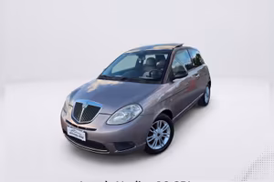 Lancia Ypsilon 1.4 Argento Ecochic GPL