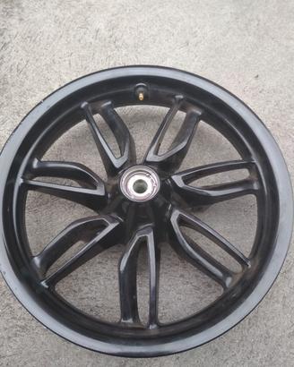 Cerchio Beverly 300