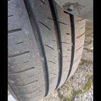 gomme auto 185/60/15 H