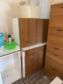 Mobili per cucina o taverna