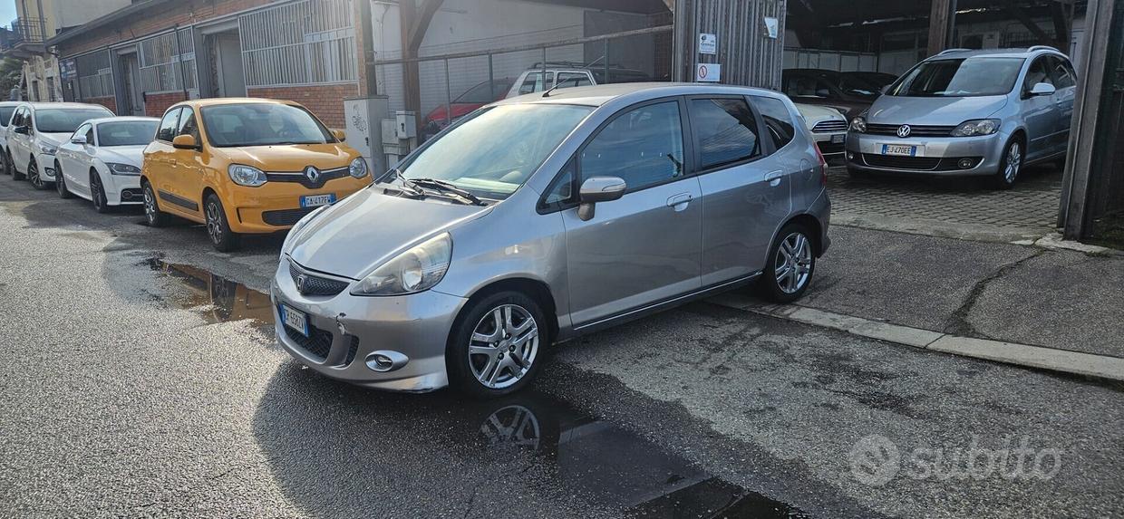 Honda Jazz 1ª serie 01-08