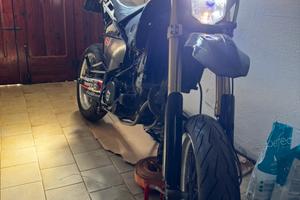 Husqvarna SM 610 2006