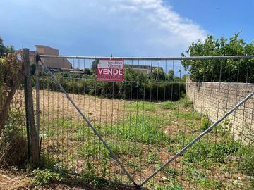 Terreno di 1000 m² a Mondragone