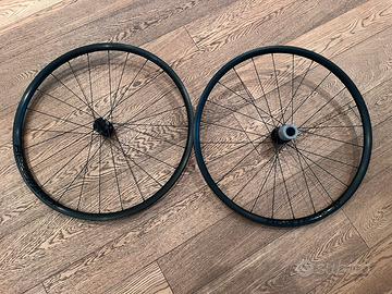 Set ruote ant e post Bike Bontrager Paradigm Sl