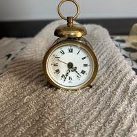 Sveglia vintage da viaggio funzionante