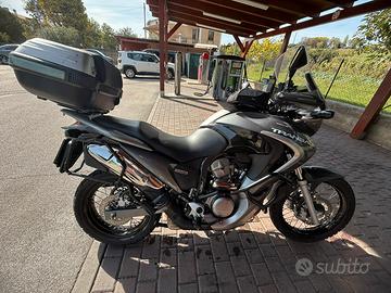 Honda Transalp 700